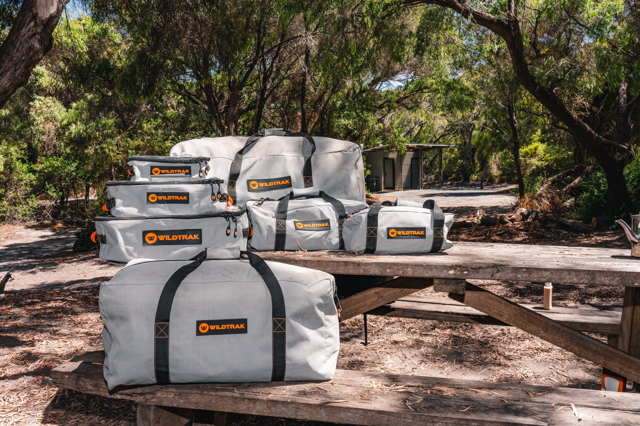 Wildtrak Leisure EXPLORER DUFFLE BAG LARGE 400G RIPSTOP CANVAS 60X30X30CM - Image 2