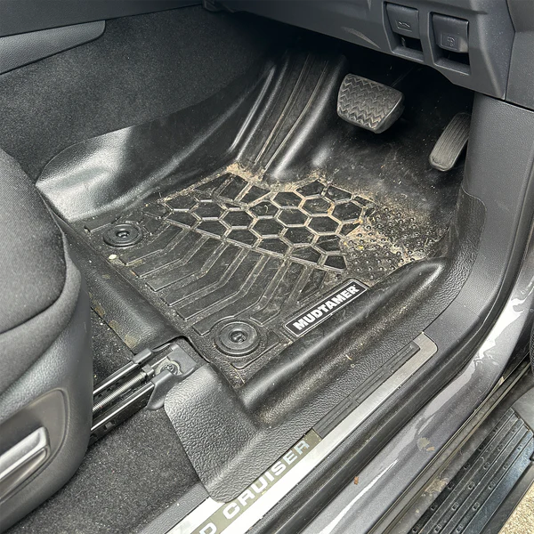 Mudtamer Toyota LandCruiser 300 Series 2021+ Floor Mats Front Set - MTTOY04F