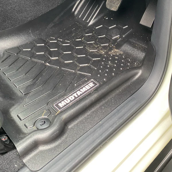 Mudtamer Nissan Navara NP300 Automatic 2017+ Floor Mats Front Set - MTNIS01F