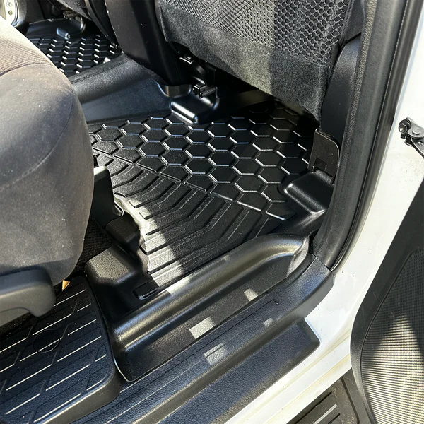 Mudtamer Toyota Prado 150 Series Automatic 2010+ Floor Mats Full Set - MTTOY01S - Image 3